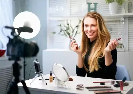 Influencer Marketing